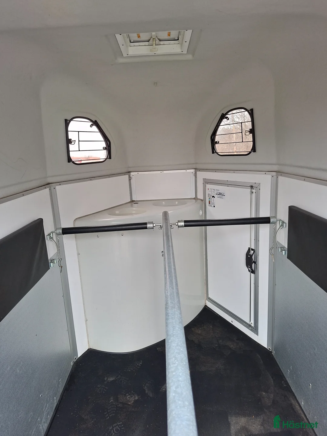 Hästtransporter  fordon & transport till salu: Cheval Gold First - Annons 9