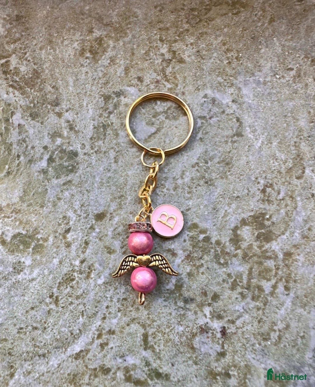 Övrig utrustning övrig utrustning till salu: Rosa lyckoängel med bokstav ”B” i Norrtälje - Annons 1