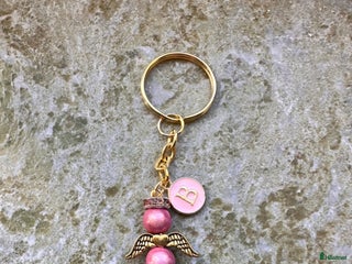 Övrig utrustning övrig utrustning till salu: Rosa lyckoängel med bokstav ”B” i Norrtälje - Annons 1