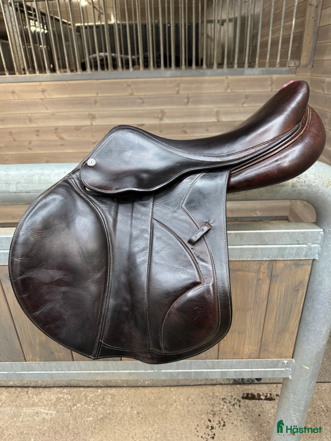 Sadlar hästutrustning till salu: Equipe EK EVO 17" i Tolvsrød - Annons 1