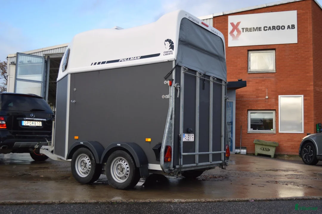 Hästtransporter  fordon & transport till salu: Cheval Gold 2020 Totalvikt 1300 kg Hästtransport - Annons 1
