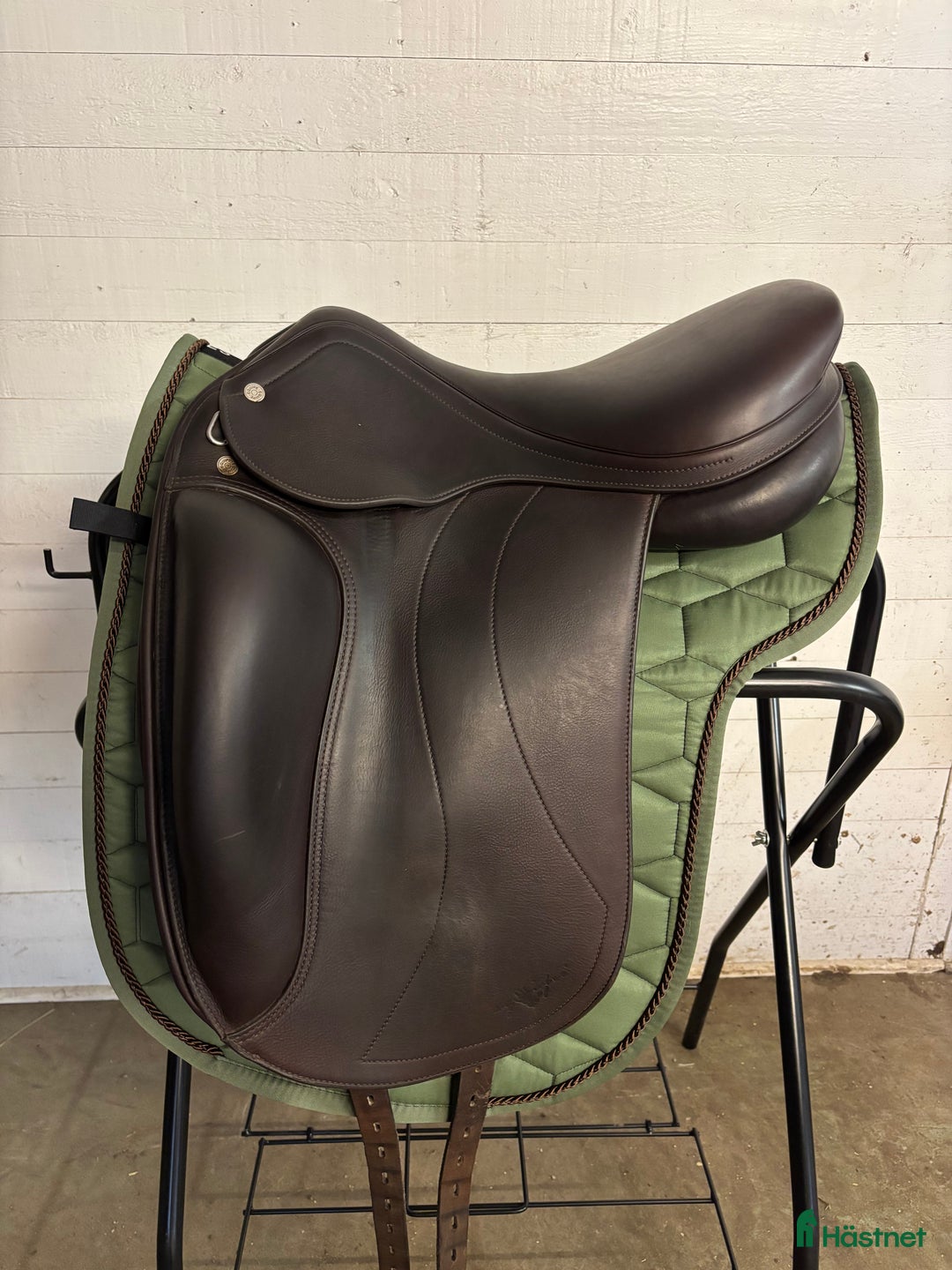 Sadlar hästutrustning till salu: Mängder med sadlar!  i Nossebro - Annons 7