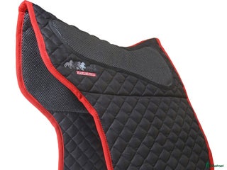 Schabrak & Vojlockar hästutrustning till salu: Anatomiskt schabrak i Lidköping - Annons 2