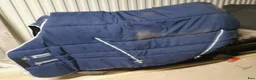 Täcken hästutrustning till salu: Rambo 130 cm 400 gram foder Stalltäcke - Annons 3