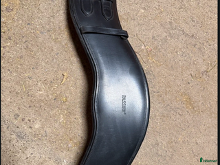 Sadeltillbehör hästutrustning till salu: Passier anatomisk sadelgjord i Kolbäck - Annons 3