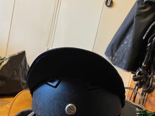 Hjälmar ryttarutrustning till salu: Terräng/fälttävlans hjälm i Björköby - Annons 19