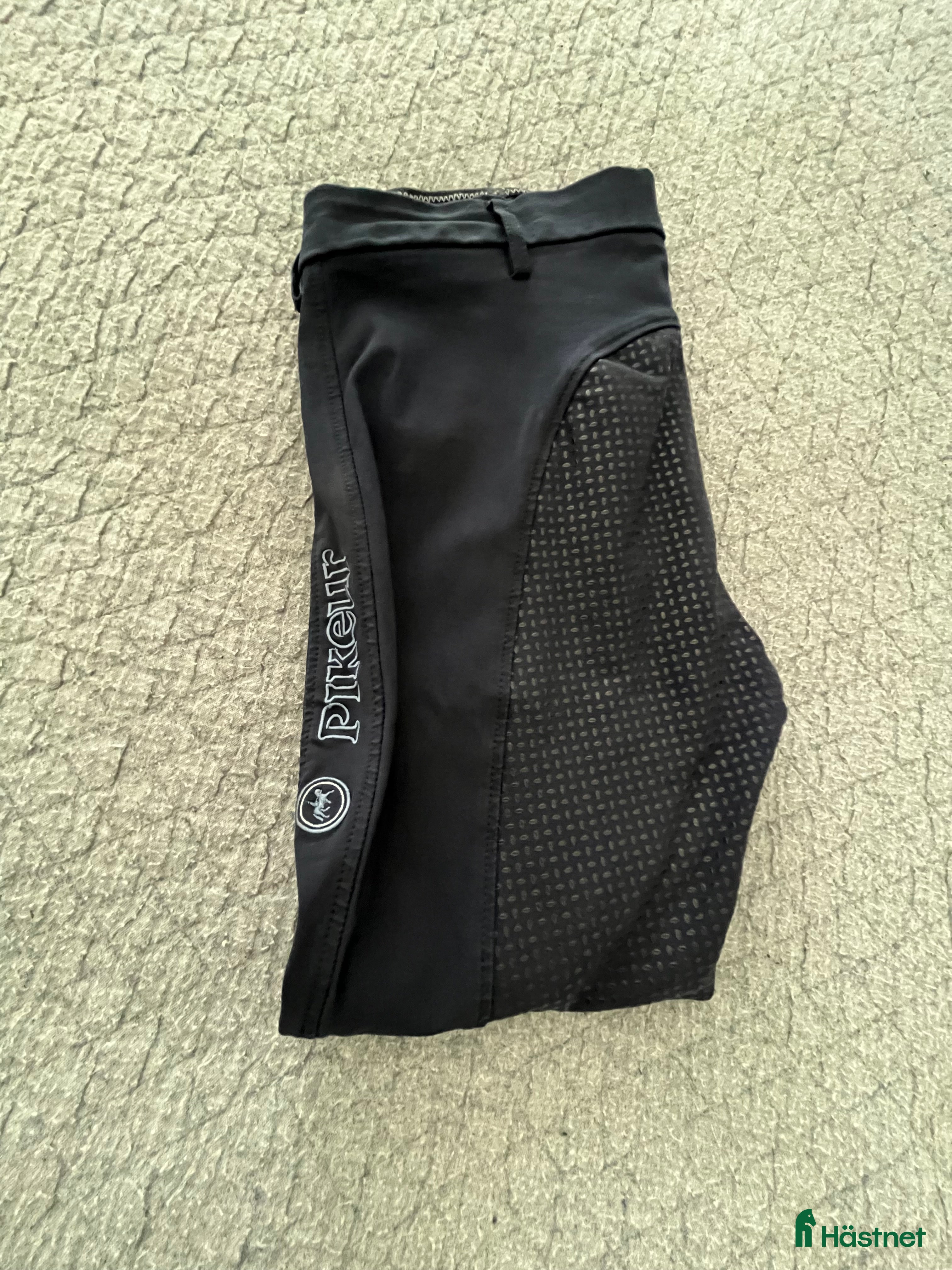 Ridbyxor ryttarutrustning till salu: Pikeur i fint skick  i Huddinge - Annons 20