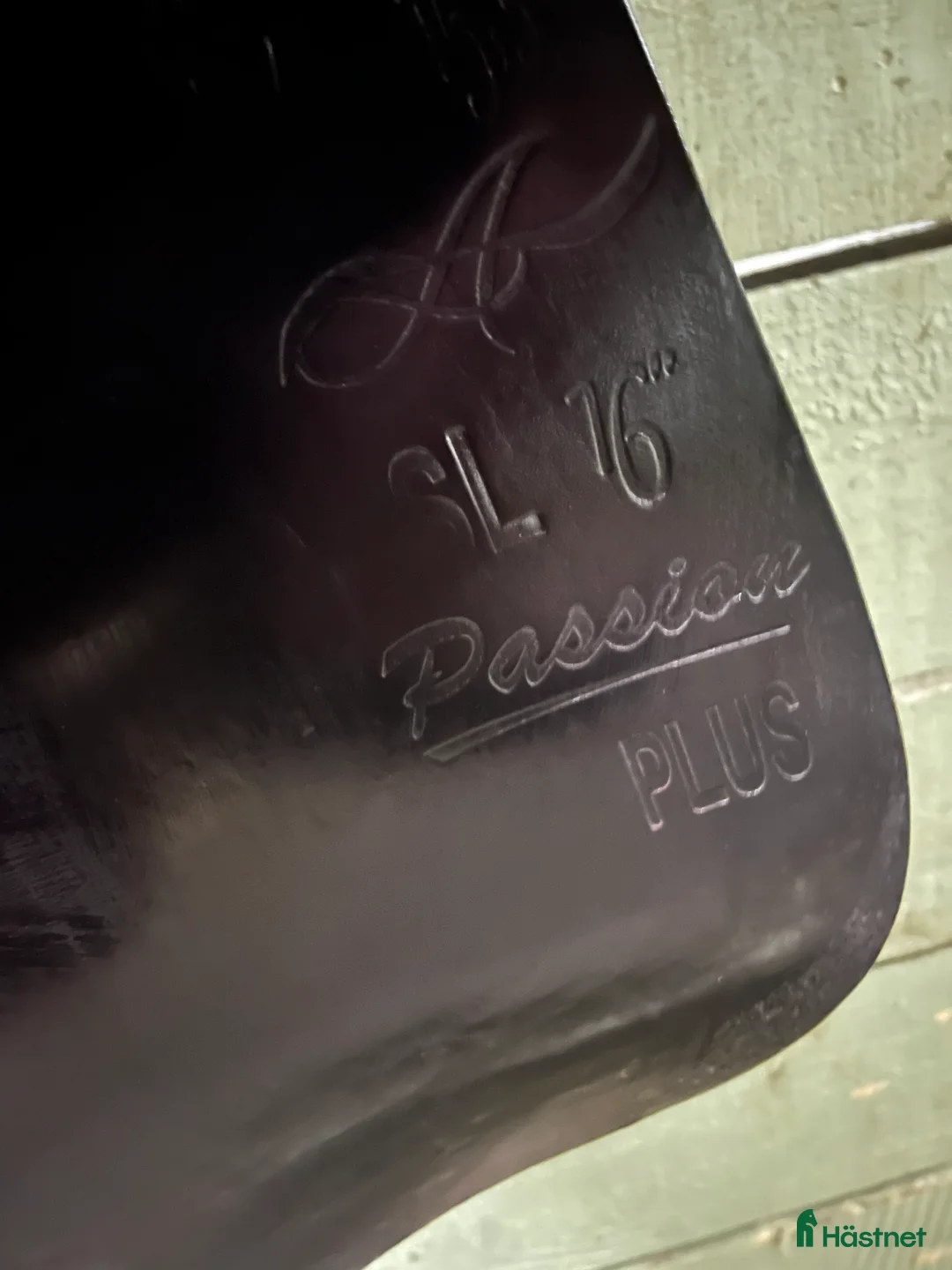 Sadlar hästutrustning till salu: Fin hopsadel - Annons 2