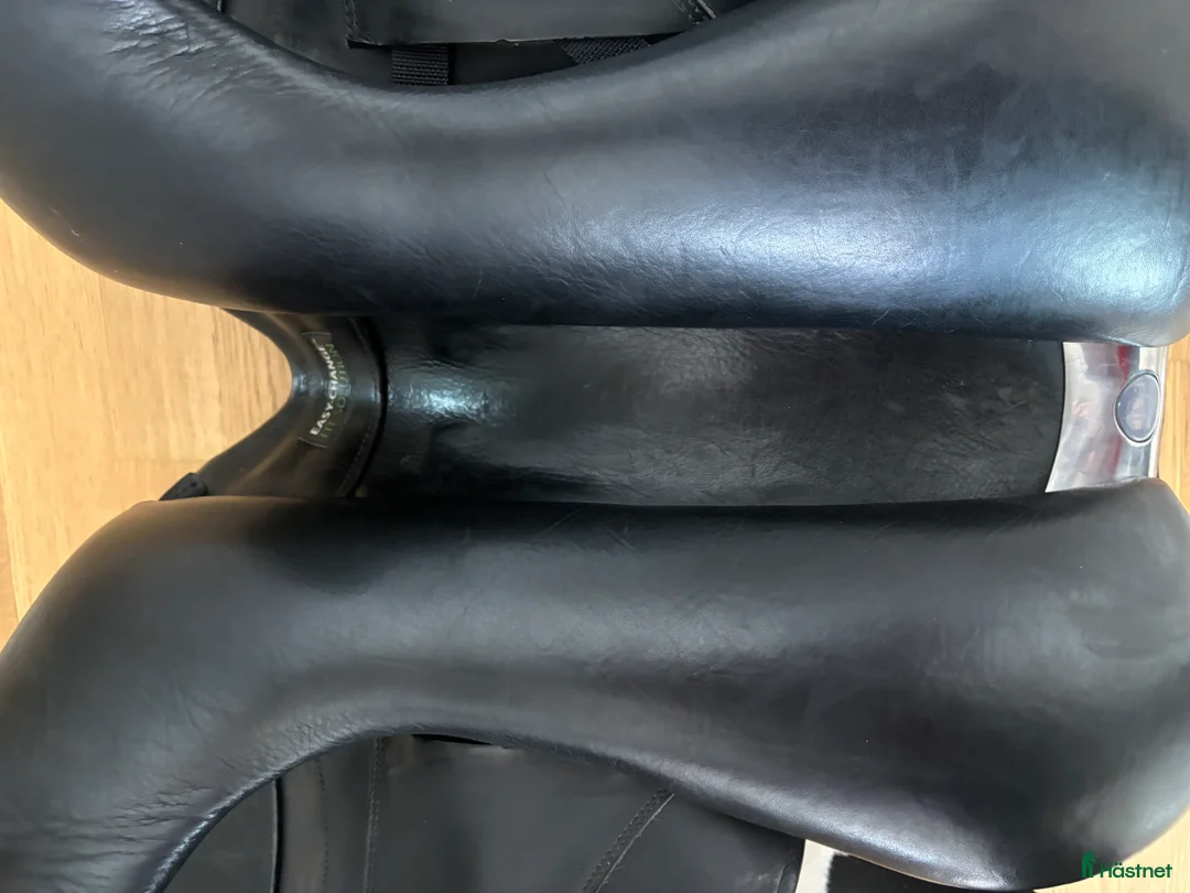 Sadlar hästutrustning till salu: Bates Innova  i Strängnäs - Annons 12