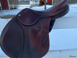 Sadlar hästutrustning Välsköttsadel säljes i Borensberg - Annons 19