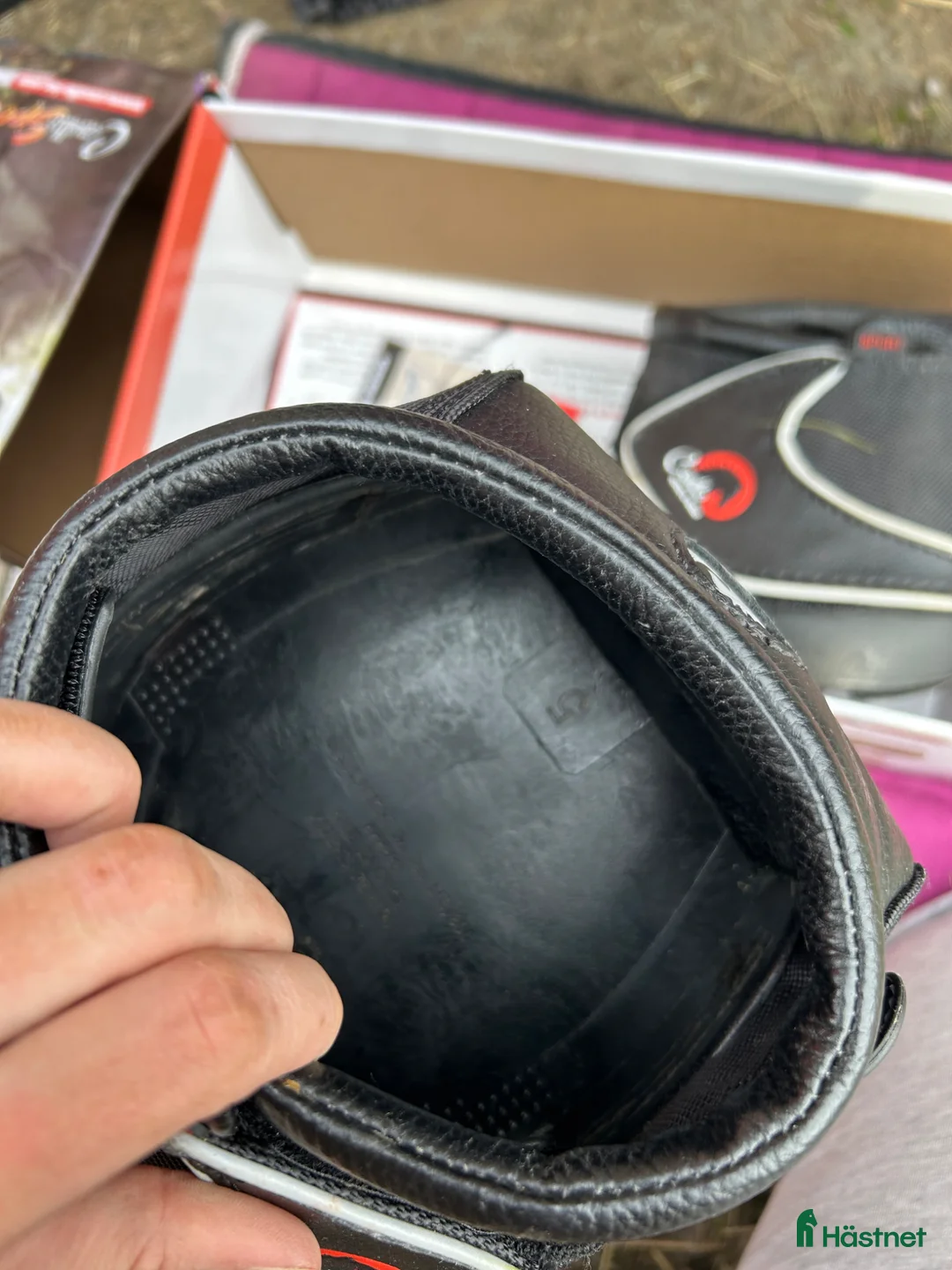 Övrig Hästutrustning hästutrustning till salu: Cavallo sport boot reg storlek 5 - Annons 2