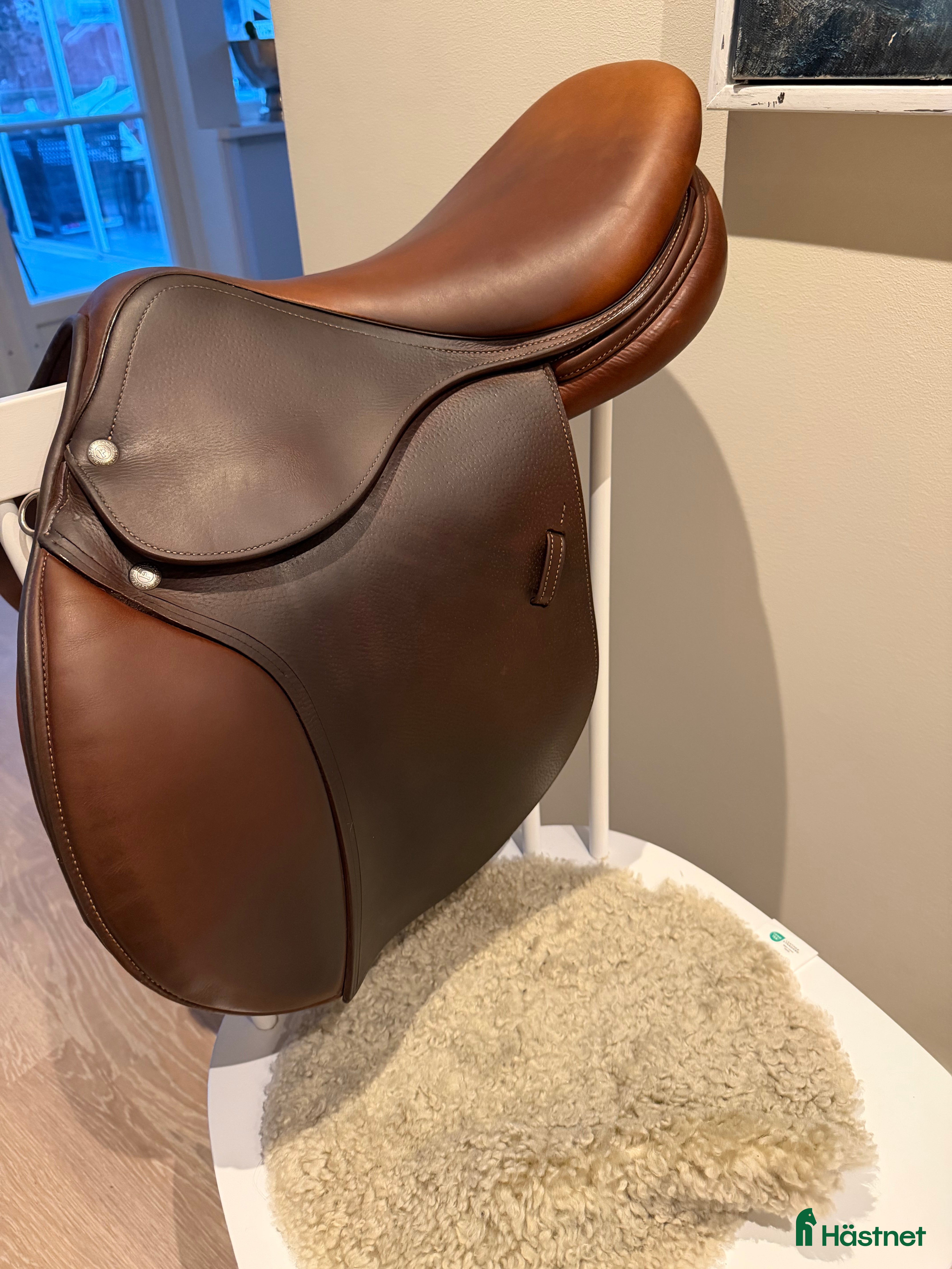 Sadlar hästutrustning till salu: Renaissance F 16 tum i Vaxholm - Annons 1