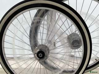 Travsulkys trav till salu: 28” sulkyhjul i nyskick säljes i Täby - Annons 1