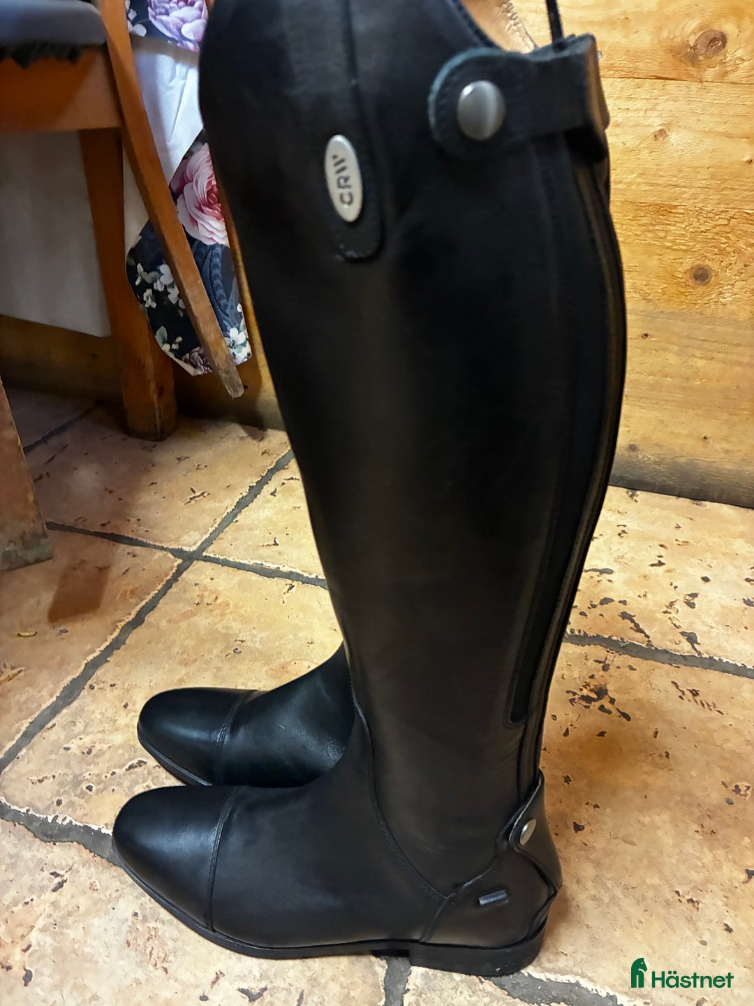 Ridstövlar ryttarutrustning till salu: Kvalitets läderstövlar  i Värmdö - Annons 2