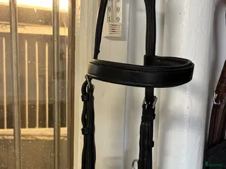 Träns hästutrustning till salu: Micklem träns - Annons 1