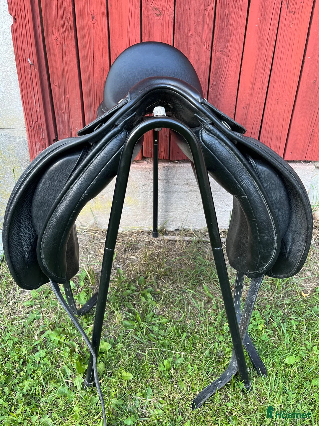 Sadlar hästutrustning till salu: Bates Isabelle Werth 16,5” i Stora Skedvi - Annons 2