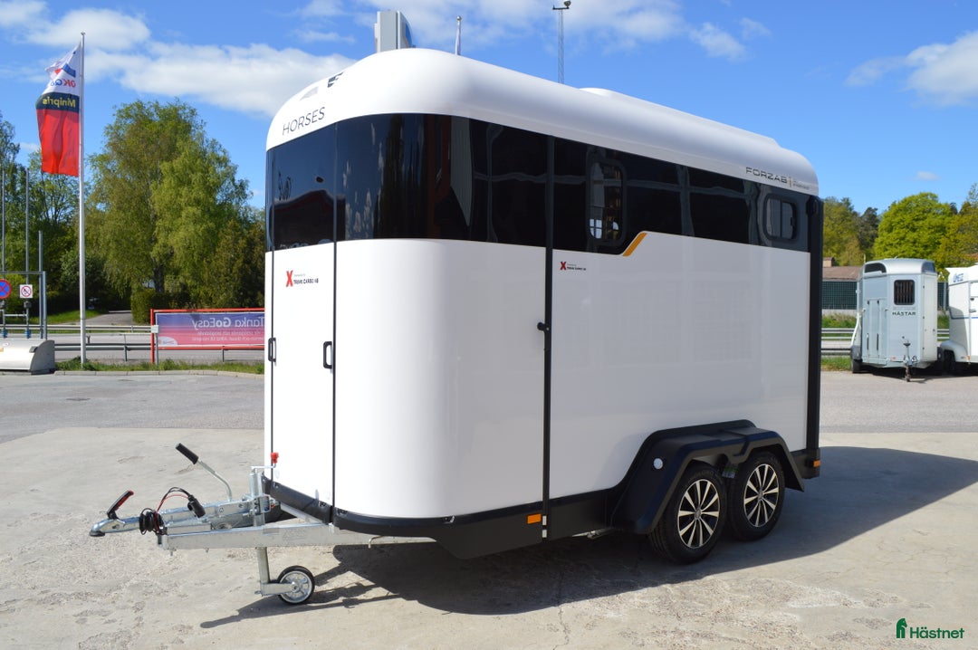 Hästtransporter  fordon & transport till salu: Forzab EQ2 2025 1620 kg i Kvicksund - Annons 3