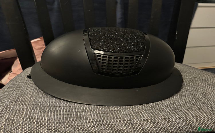 Hjälmar ryttarutrustning till salu i Östersund - Annons 19