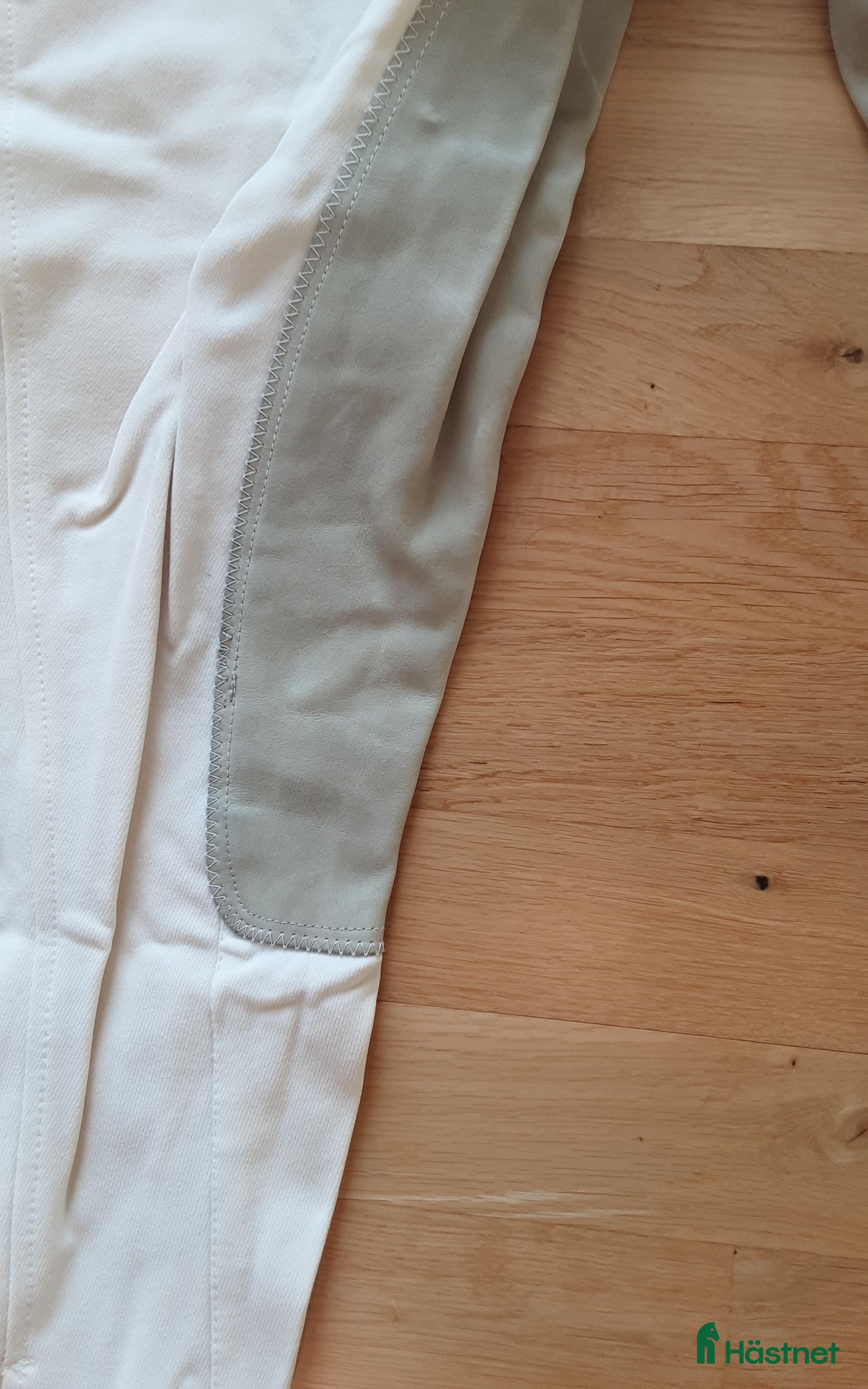 Ridbyxor ryttarutrustning till salu: Vita ridbyxor i Bjuv - Annons 10