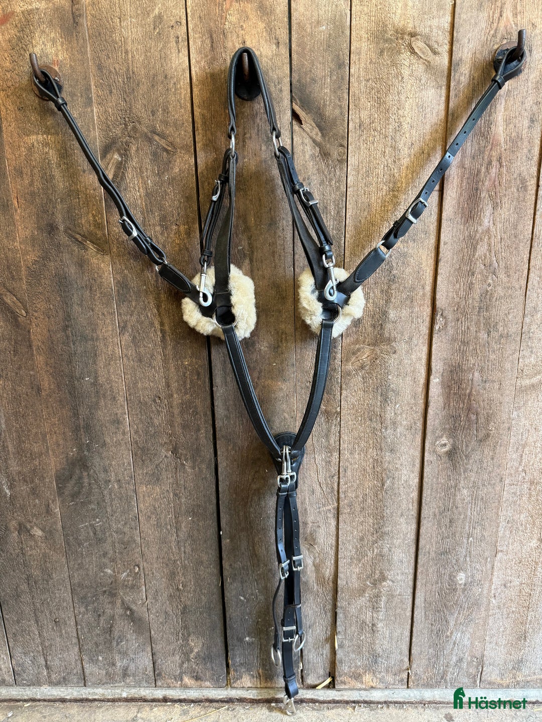 Sadeltillbehör hästutrustning till salu: Förbygel i Ekerö - Annons 1