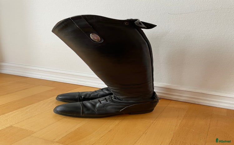 Ridstövlar ryttarutrustning till salu i Enköping - Annons 11