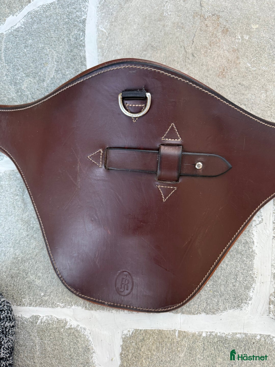 Sadeltillbehör hästutrustning till salu: Magplatta i Drottningholm - Annons 5