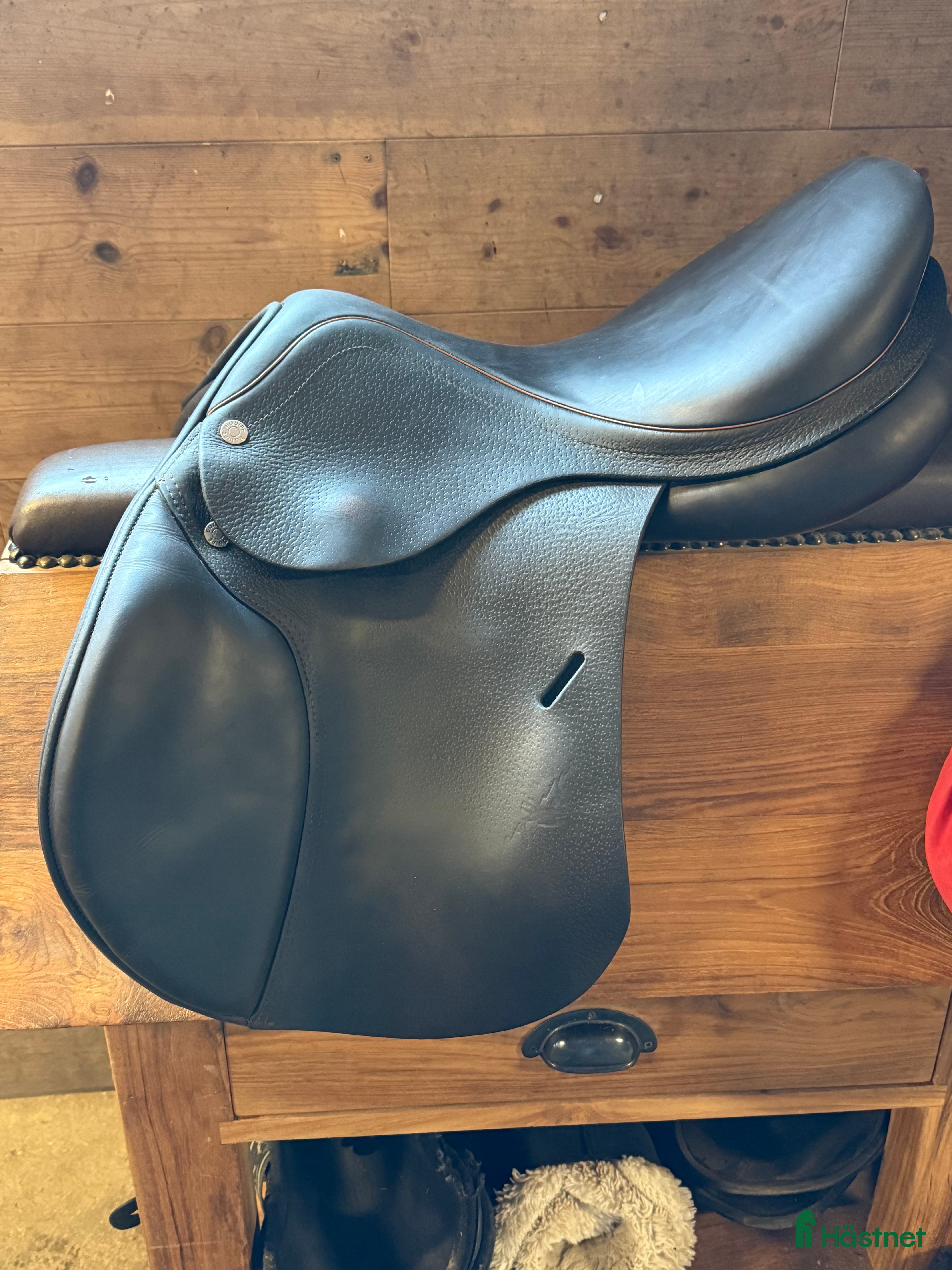 Sadlar hästutrustning Equipe expression 15,5”  i Drottningholm - Annons 13