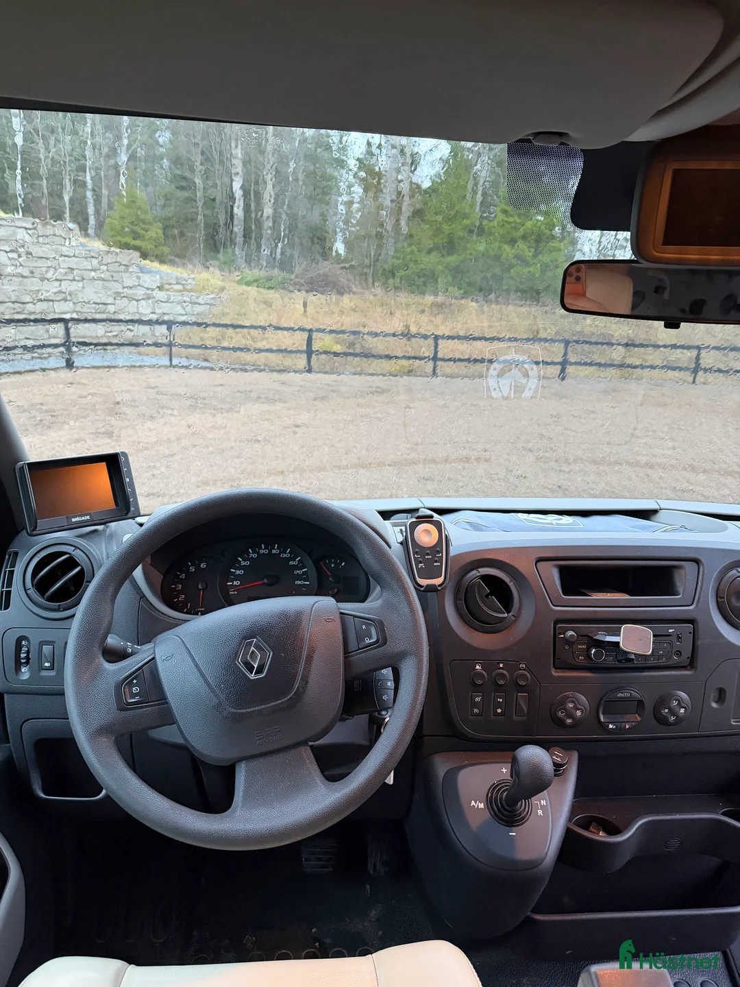 Hästlastbilar  fordon & transport till salu: Mycket fin theault proteo 5 Hästlastbil  i Västerås - Annons 12