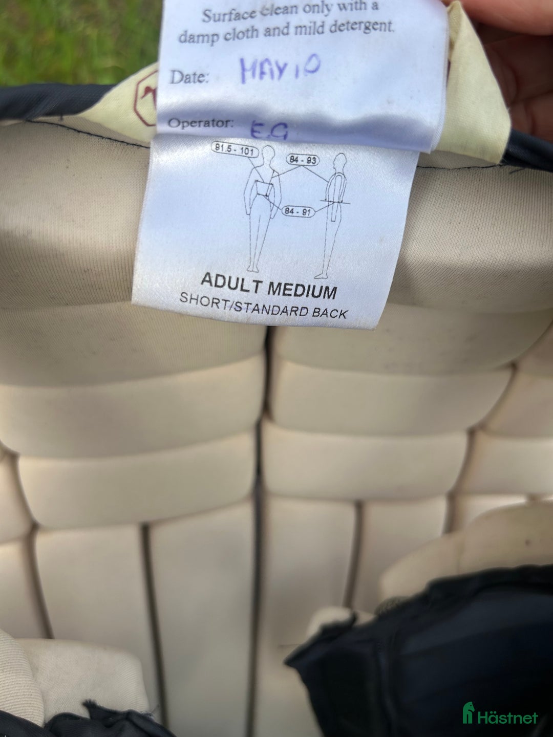 Säkerhetsvästar ryttarutrustning till salu: Racesafe väst i Kristianstad - Annons 2