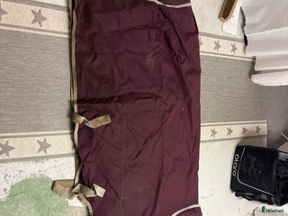 Täcken hästutrustning till salu: Amigo vinterdäcken i Gråbo - Annons 2