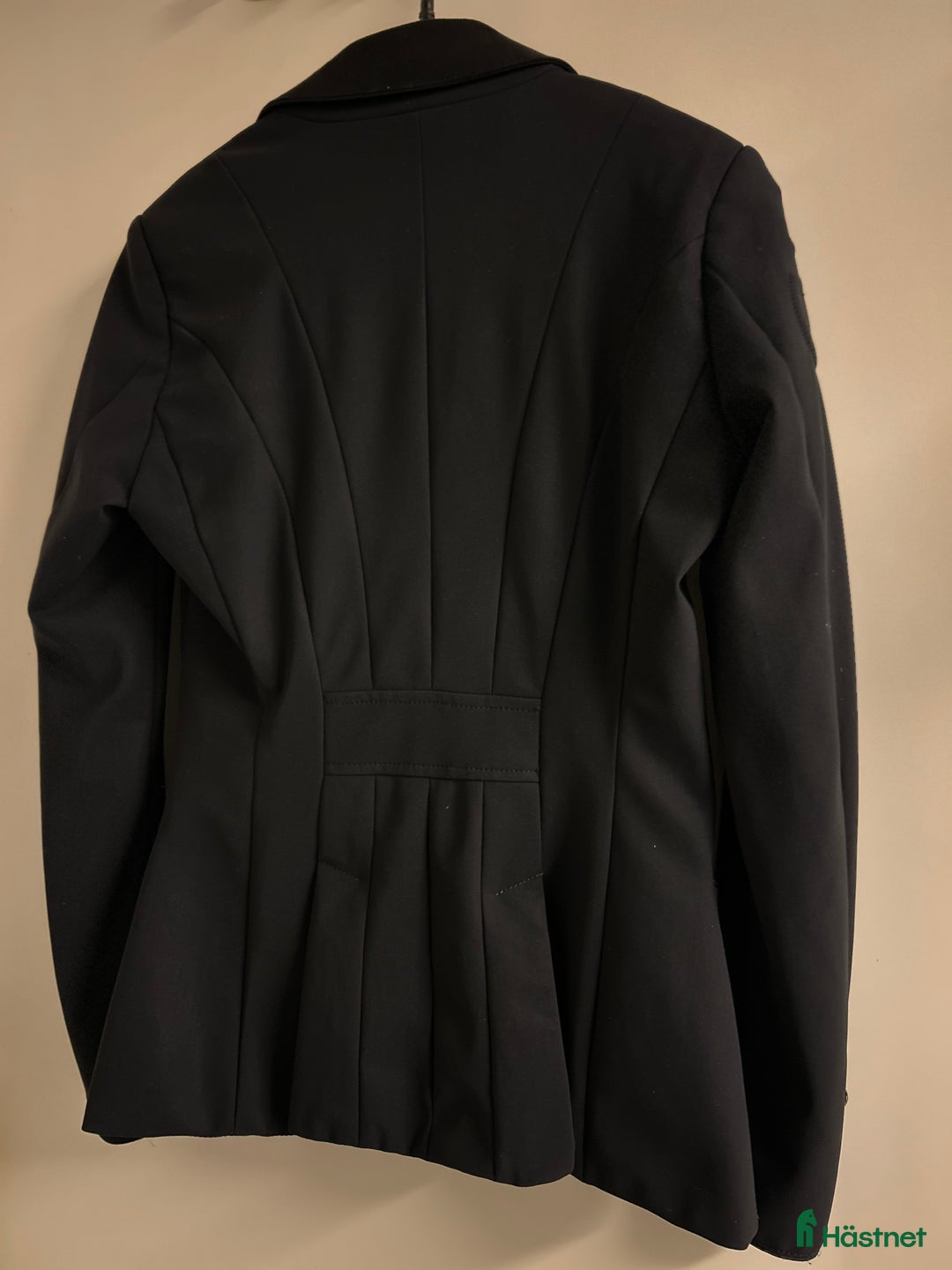 Jackor & Kavajer ryttarutrustning till salu: Cavalleria Toscana Kavaj, Svart i Höganäs - Annons 4