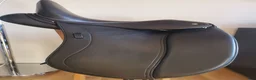 Sadlar hästutrustning till salu: Schleese Dressyrsadel Mambo säljes i Åryd - Annons 2