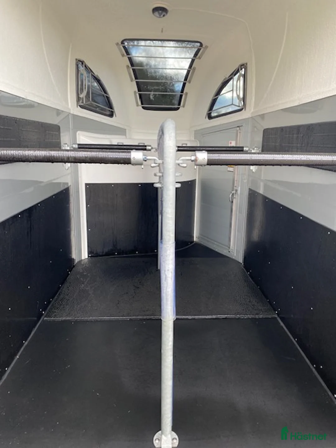 Hästtransporter  fordon & transport till salu: Hästtransport Clear round  i Kinnarumma - Annons 4