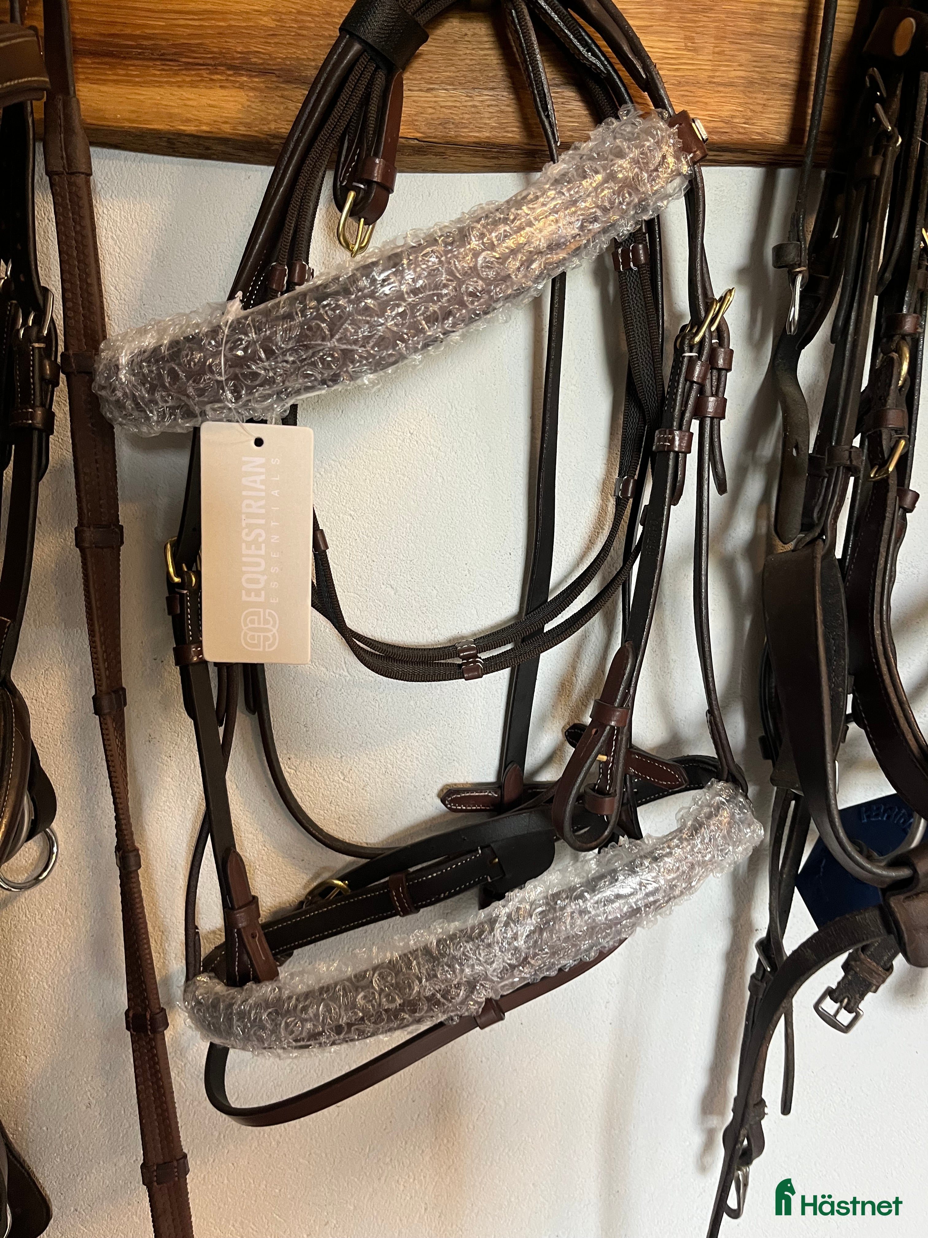 Träns hästutrustning till salu: Helt nytt brunt träna - Annons 3