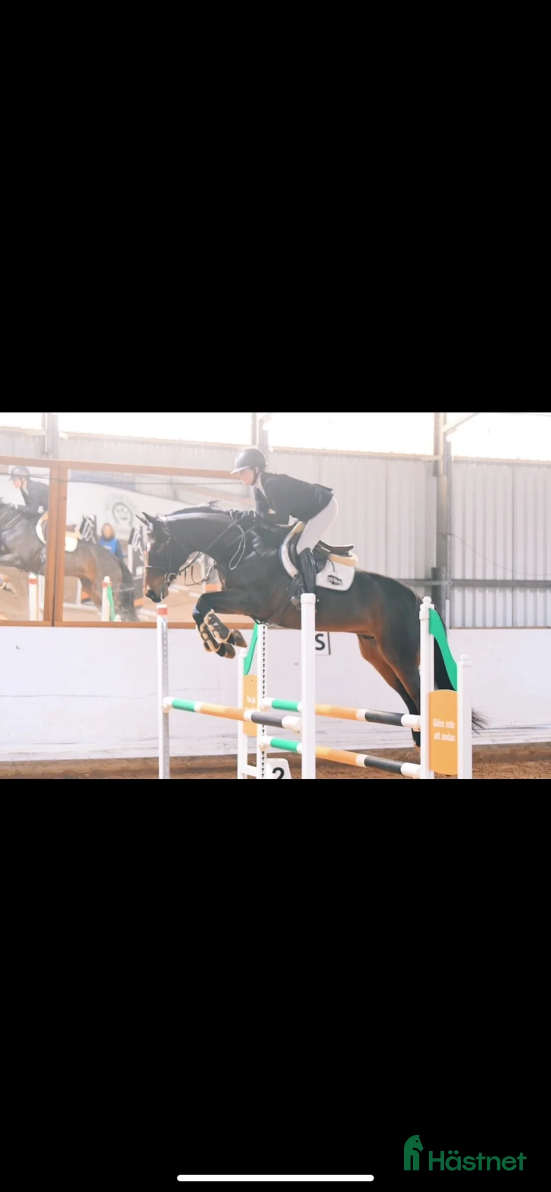 Galleribild {{count}}