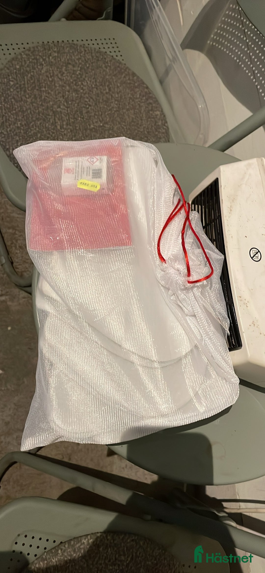 Sadeltillbehör hästutrustning till salu: Mattes fårskinnspadd M i Borlänge - Annons 3