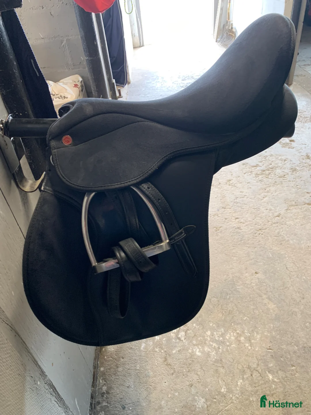 Sadlar hästutrustning till salu: Claridgehouse sadel - Annons 1