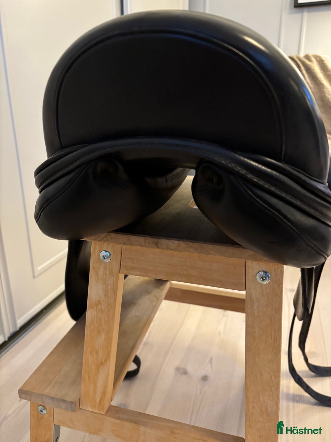 Sadlar hästutrustning till salu: Eques X i Klagshamn - Annons 8