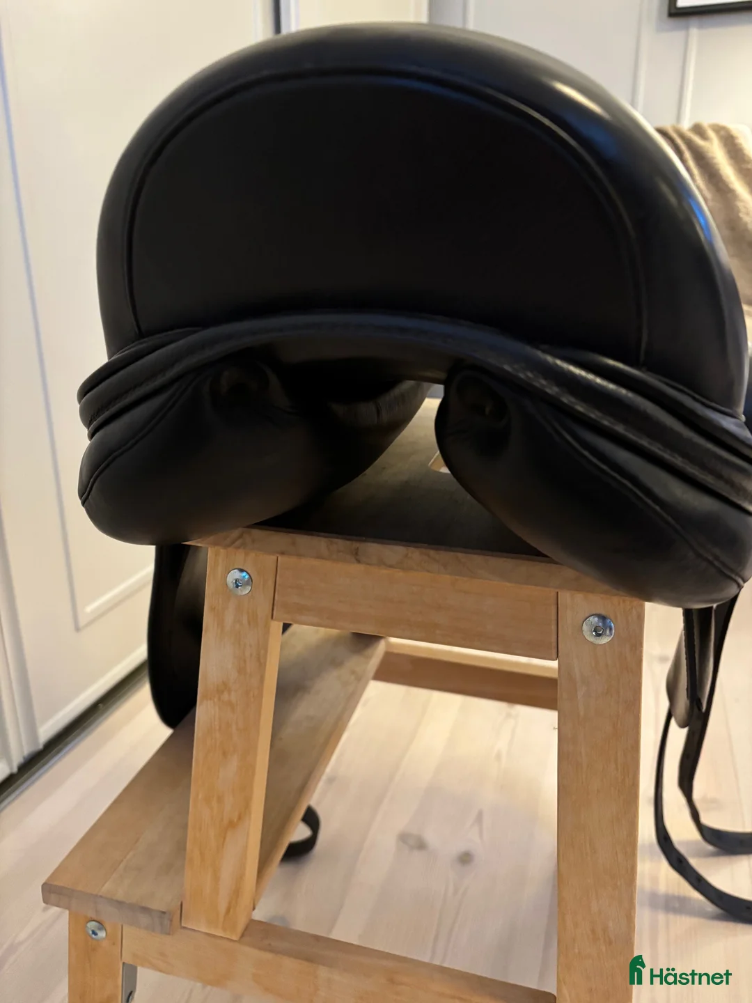 Sadlar hästutrustning till salu: Eques X i Klagshamn - Annons 8