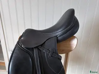 Sadlar hästutrustning Fin ergox2 hoppsadel - Annons 3