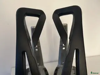 Stigbyglar hästutrustning Freejump stigbyglar - Annons 2