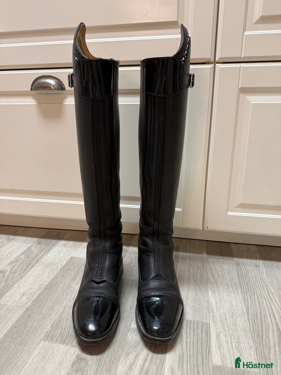 Ridstövlar ryttarutrustning till salu: Ridstövlar QHP Dorah i Västerås - Annons 2