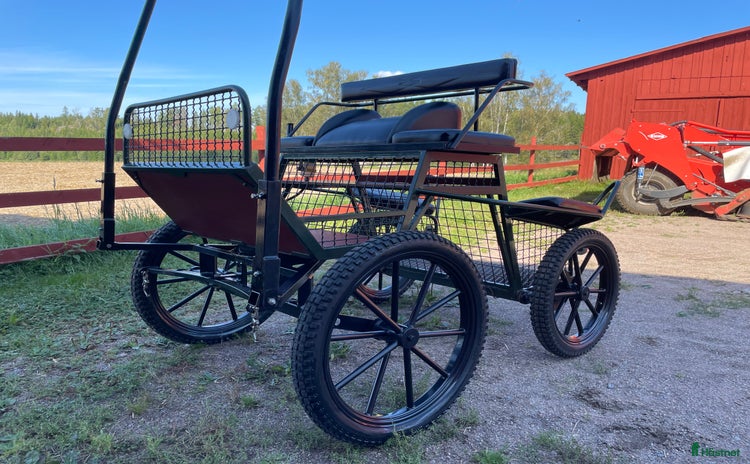 Körvagnar körning till salu: Maratonvagn och bröstsele. i Malmköping - Annons 3