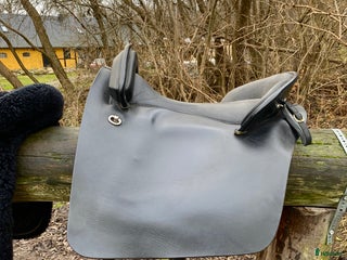 Sadlar hästutrustning till salu: Startrekk espaniola i Simrishamn - Annons 10