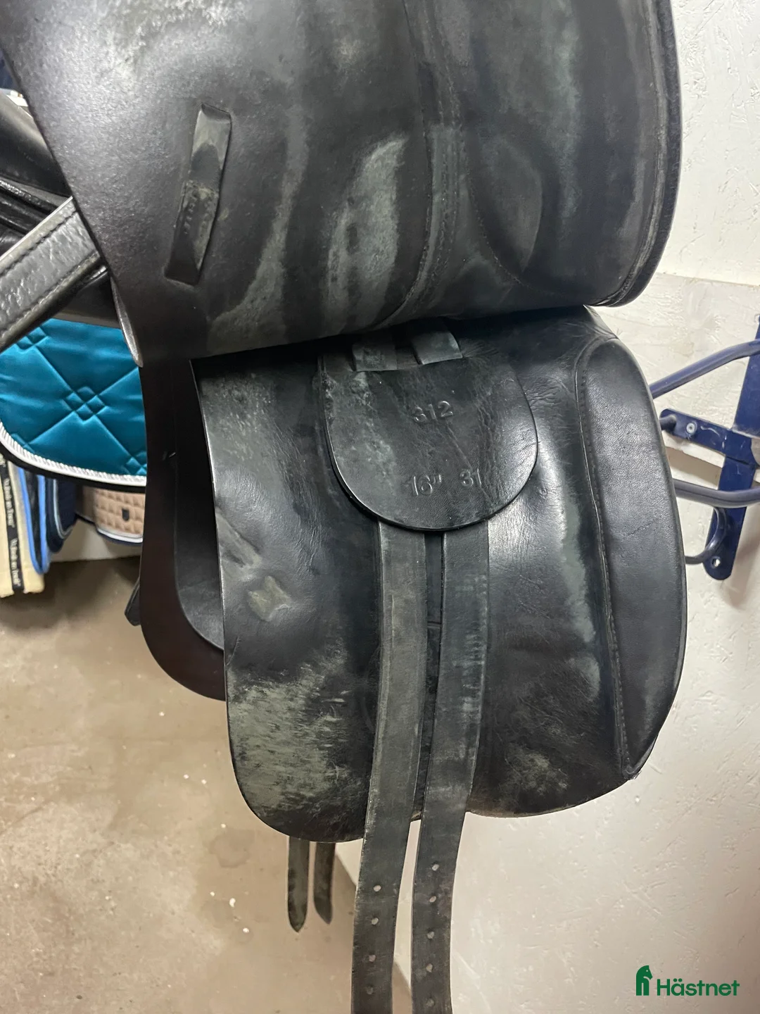 Sadlar hästutrustning till salu: Äldre dressyrsadel - Annons 5