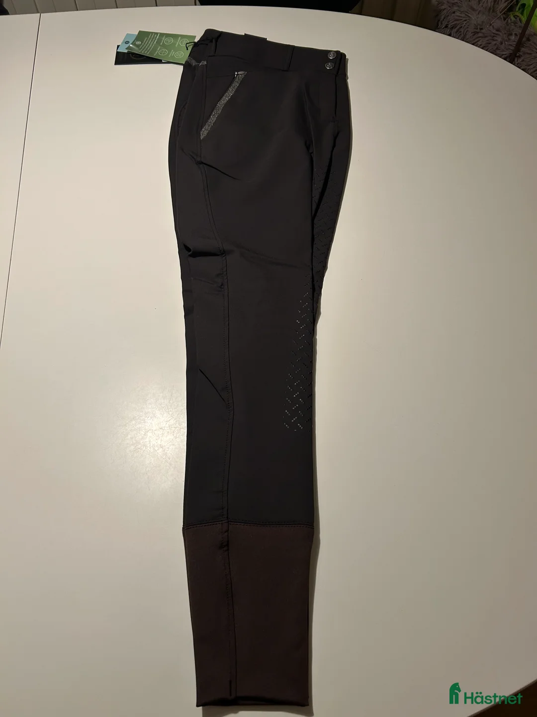 Ridbyxor ryttarutrustning till salu: Oanvända BR MALOU i storlek 36,38 i Vellinge - Annons 4