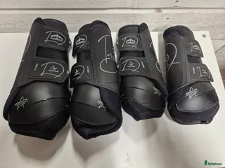 Benskydd hästutrustning Veredus skydd - Annons 2