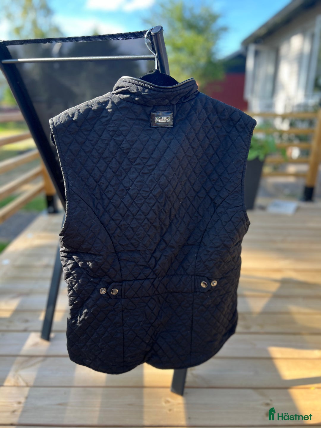 Övrigt Ridkläder ryttarutrustning till salu: Equestrian Stockholm väst i Kristdala - Annons 2