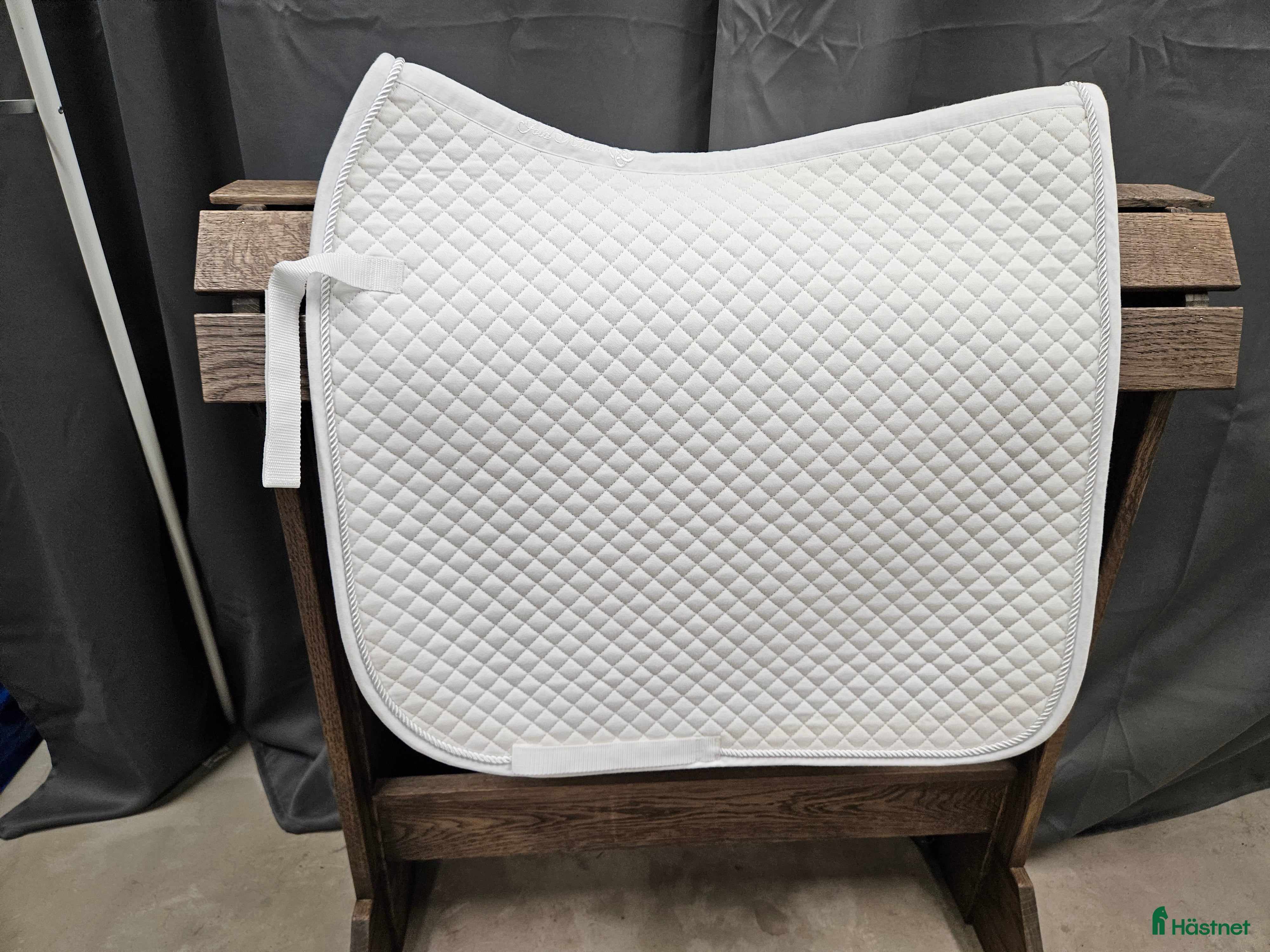 Schabrak & Vojlockar hästutrustning till salu: Schabrak, full, Gold Medal i Gällivare - Annons 10