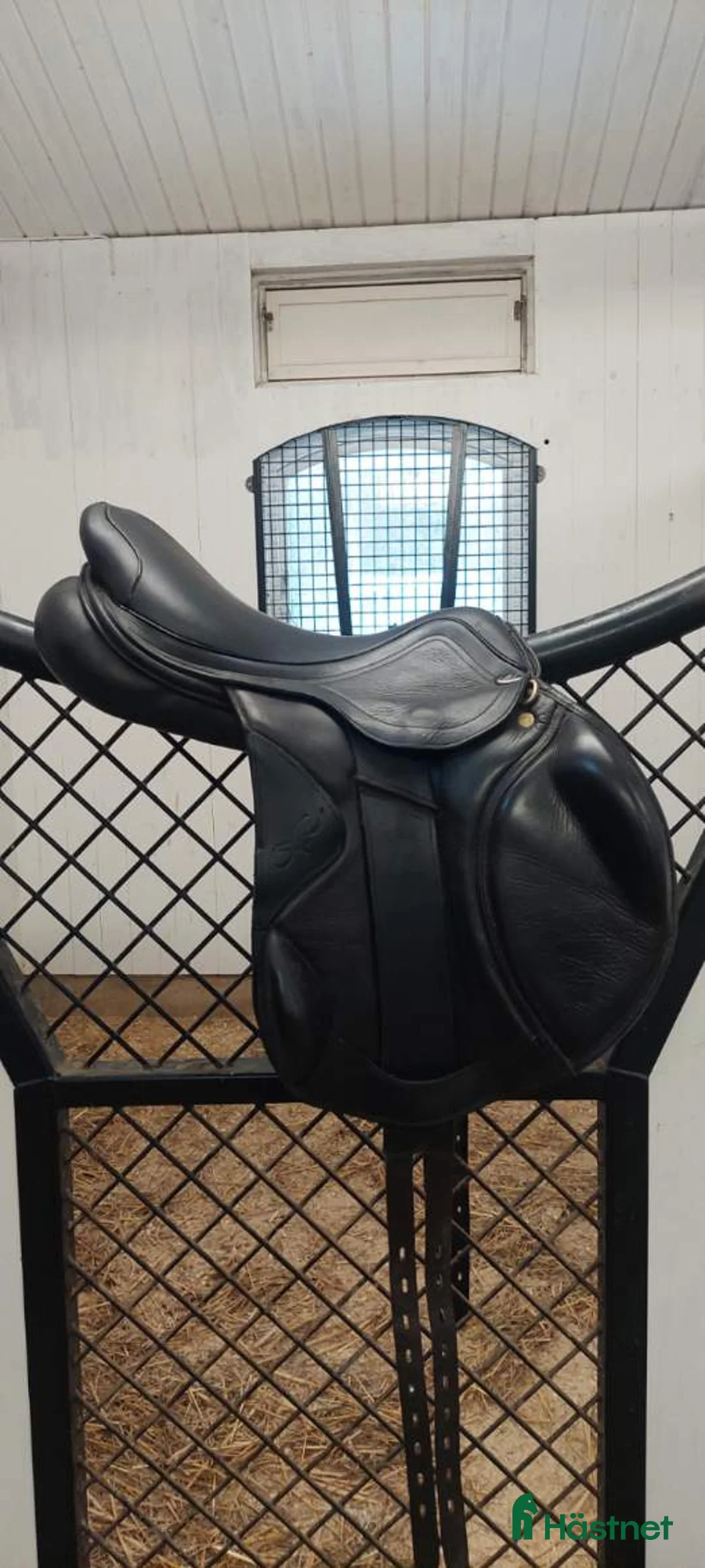 Sadlar hästutrustning till salu: Hopp- eller fältävlanssadel - Annons 2